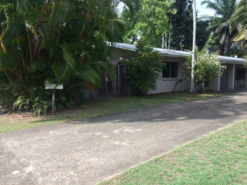 1 & 2/25 Limpet Ave, Port Douglas QLD 4877