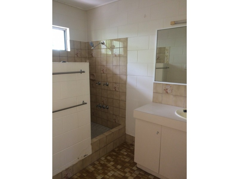 1 & 2/25 Limpet Ave, Port Douglas QLD 4877