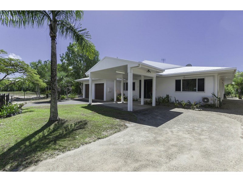 65 Endeavour Street, Port Douglas QLD 4877