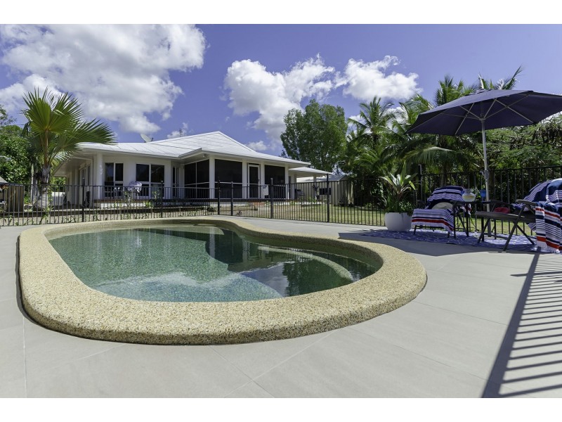 65 Endeavour Street, Port Douglas QLD 4877