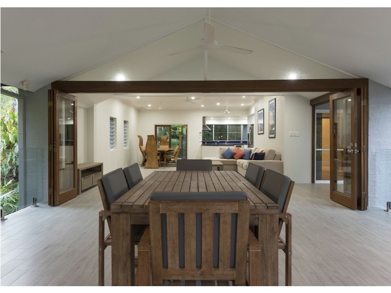 17 Sand Street, Port Douglas QLD 4877