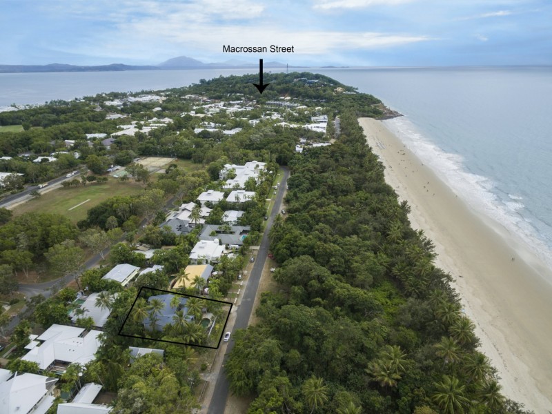 17 Sand Street, Port Douglas QLD 4877