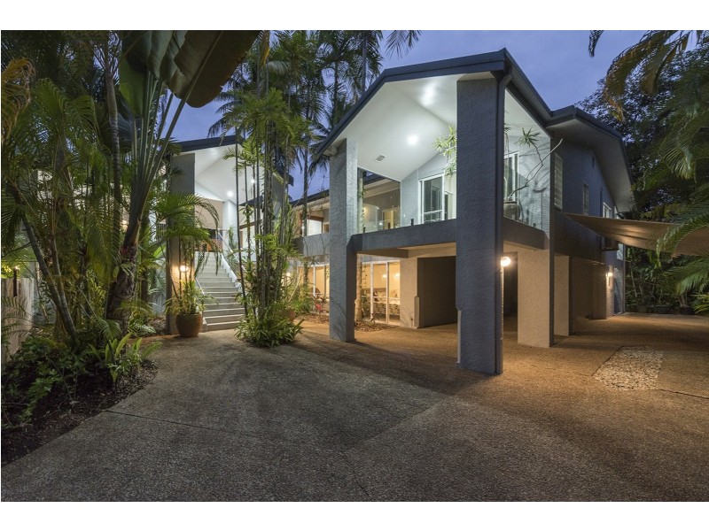 17 Sand Street, Port Douglas QLD 4877