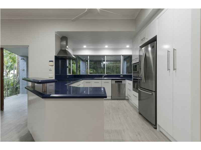 17 Sand Street, Port Douglas QLD 4877