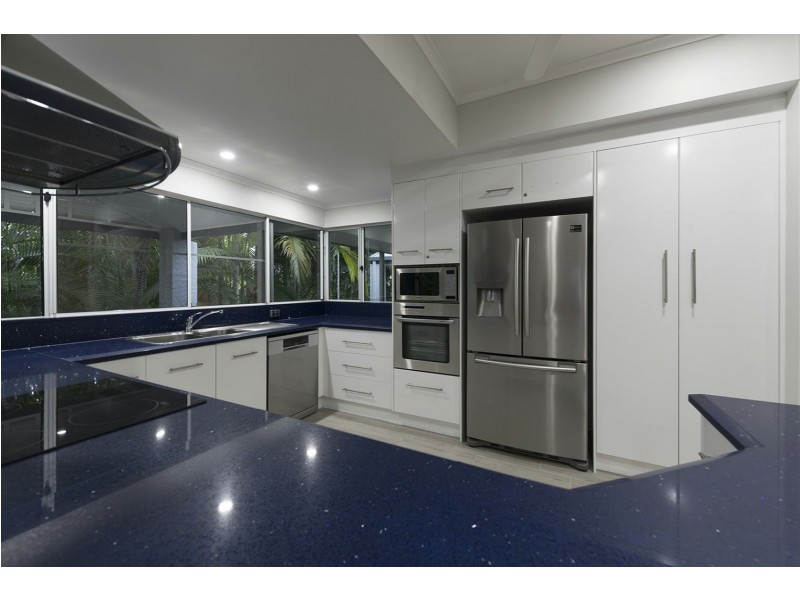 17 Sand Street, Port Douglas QLD 4877