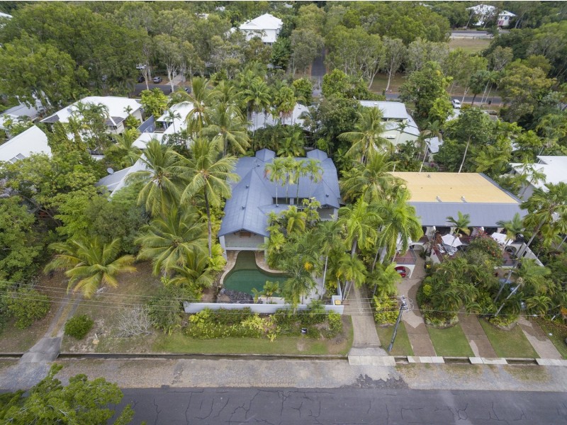 17 Sand Street, Port Douglas QLD 4877