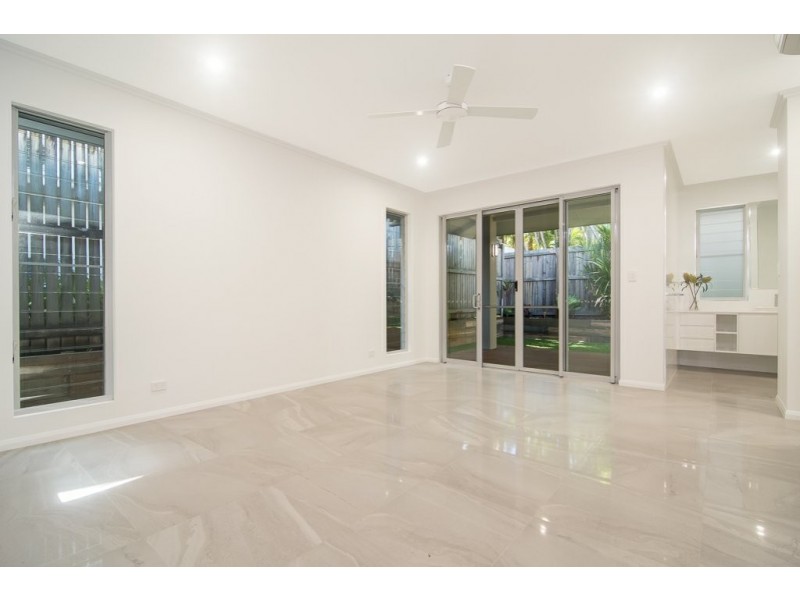 6A Mudlo Street, Port Douglas QLD 4877