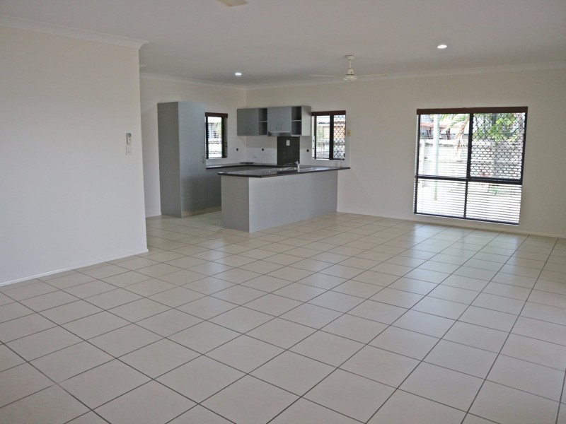 10 Sanderling Close, Port Douglas QLD 4877