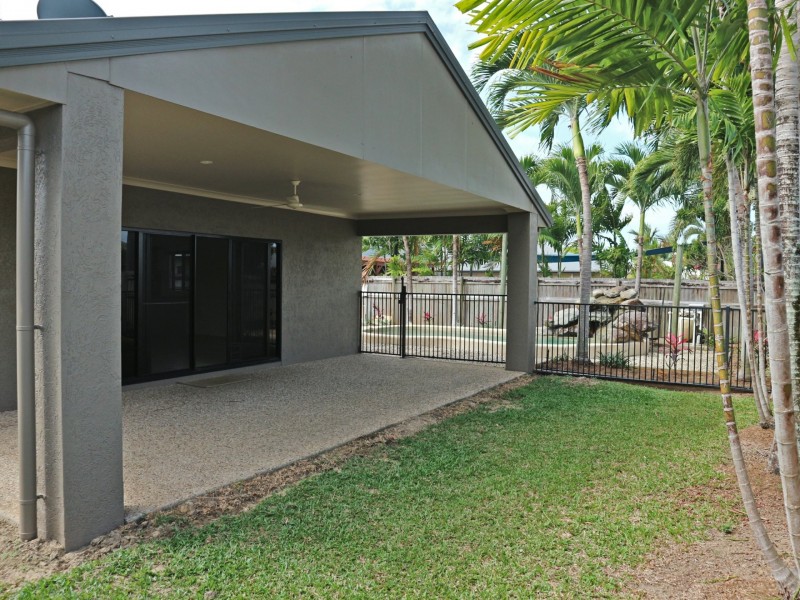 10 Sanderling Close, Port Douglas QLD 4877