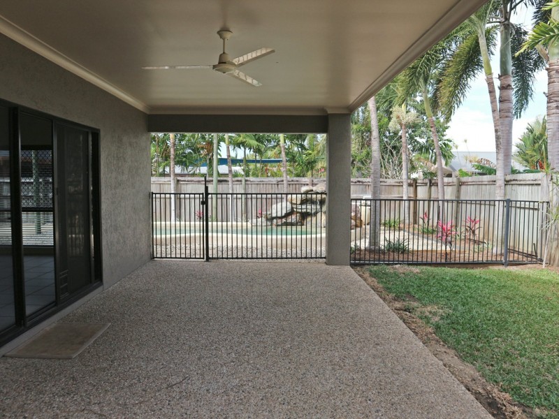 10 Sanderling Close, Port Douglas QLD 4877