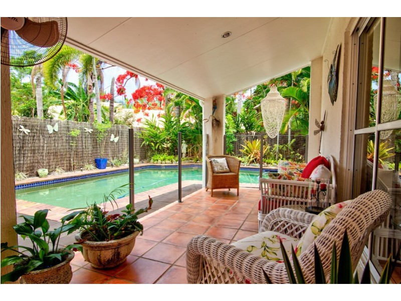 25 Endeavour Street, Port Douglas QLD 4877