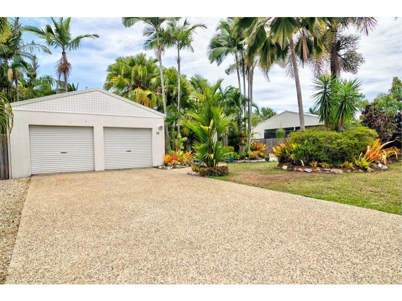 25 Endeavour Street, Port Douglas QLD 4877