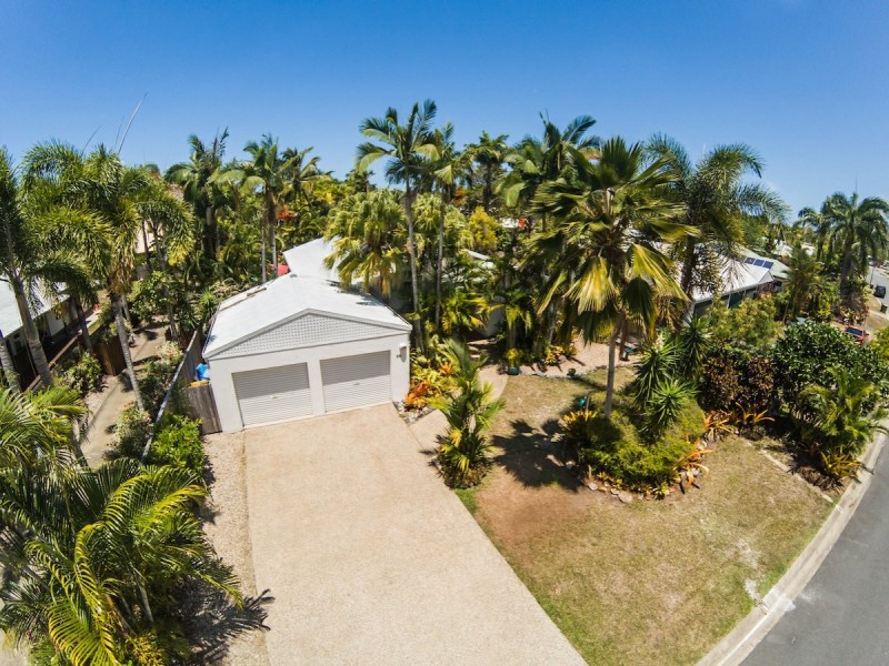 25 Endeavour Street, Port Douglas QLD 4877