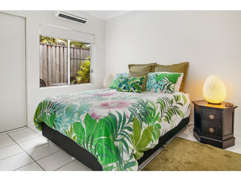 25 Endeavour Street, Port Douglas QLD 4877