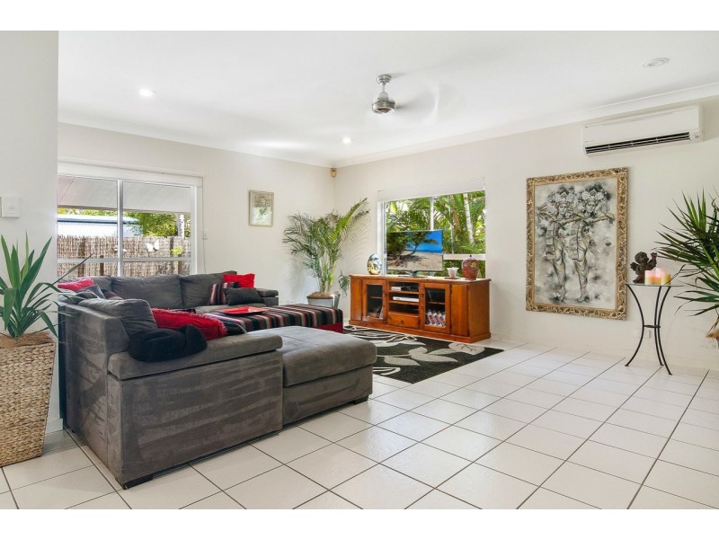 25 Endeavour Street, Port Douglas QLD 4877