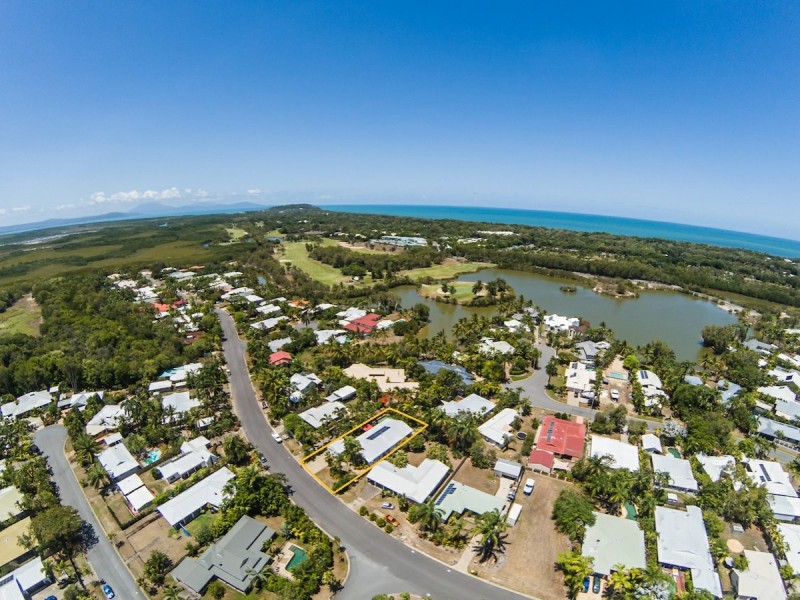 25 Endeavour Street, Port Douglas QLD 4877