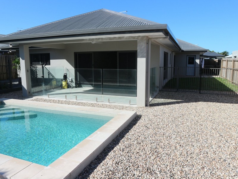 17 Milman Drive, Craiglie QLD 4877