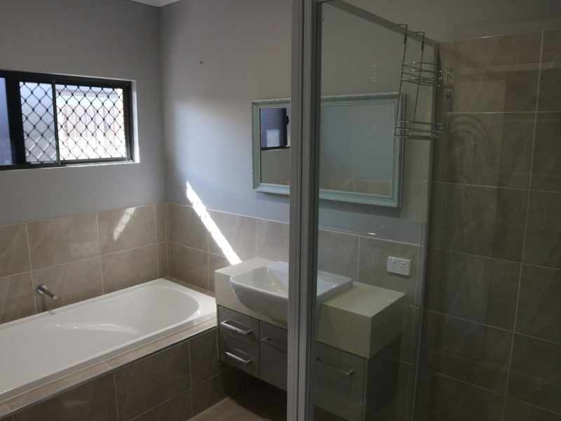 17 Milman Drive, Craiglie QLD 4877