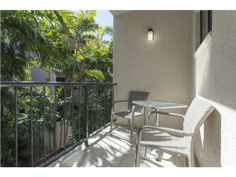 25 Bay Villas/51-53 Davidson Street, Port Douglas QLD 4877
