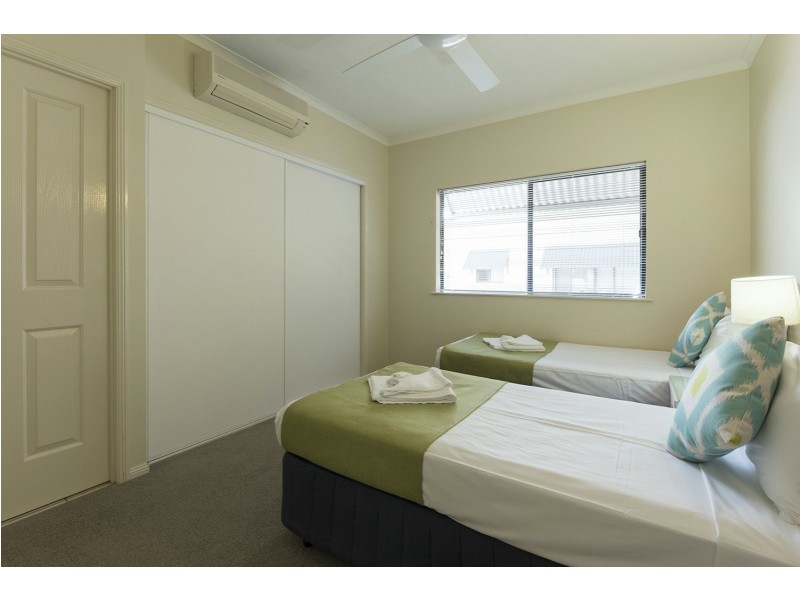 25 Bay Villas/51-53 Davidson Street, Port Douglas QLD 4877