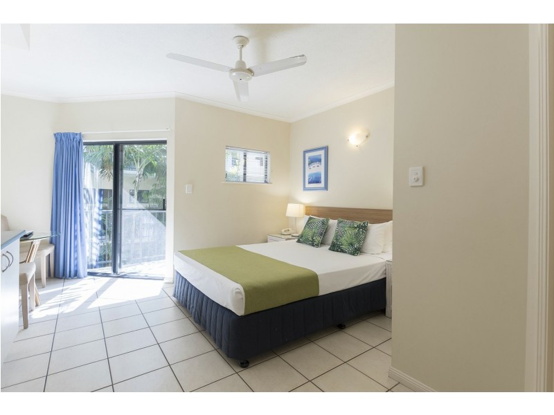 25 Bay Villas/51-53 Davidson Street, Port Douglas QLD 4877