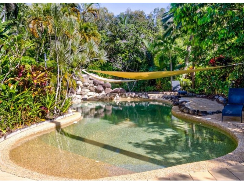 2 Cascades/1 Blake Street, Port Douglas QLD 4877