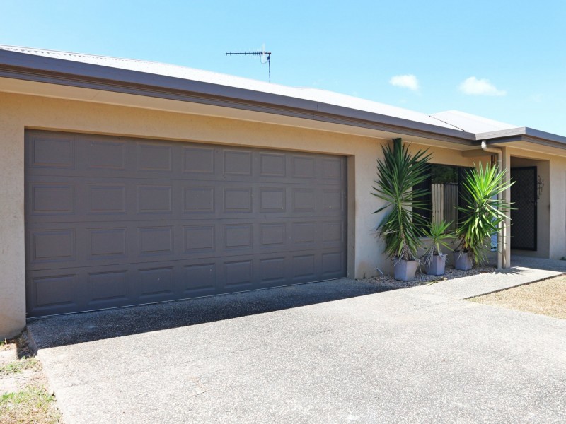 48 Riflebird Crescent, Mossman QLD 4873