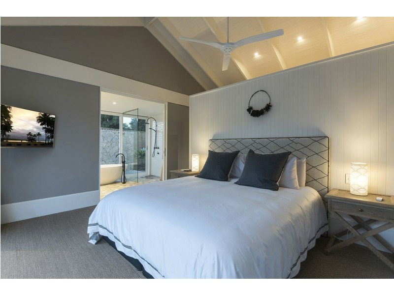 45 Beachfront Mirage, Port Douglas QLD 4877