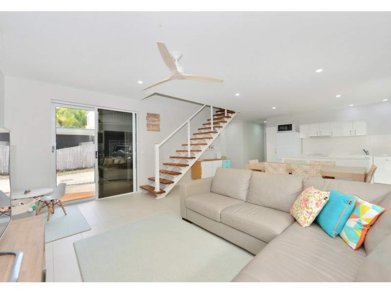 9 Oasis/4 – 8 Morning Close, Port Douglas QLD 4877