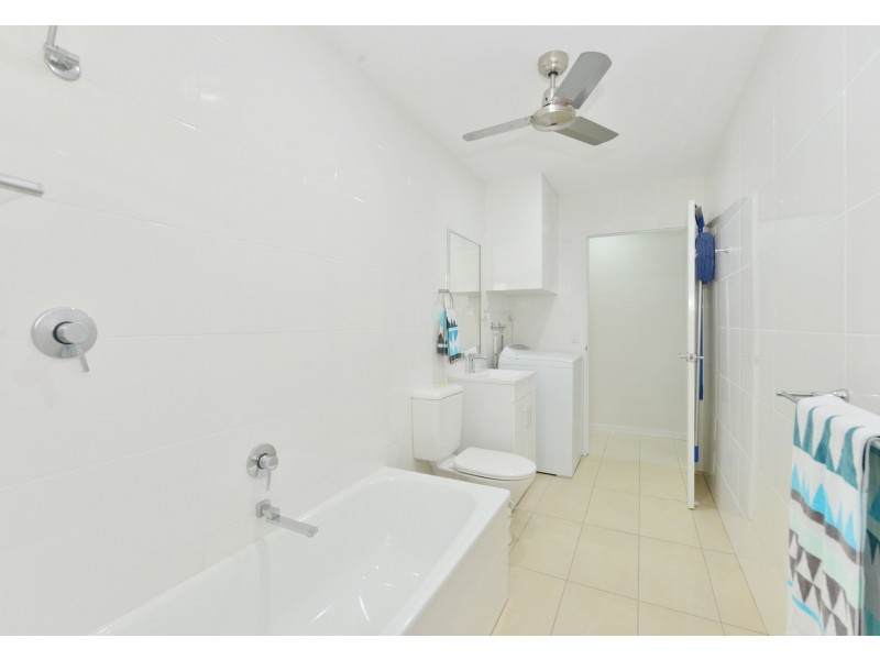 9 Oasis/4 – 8 Morning Close, Port Douglas QLD 4877