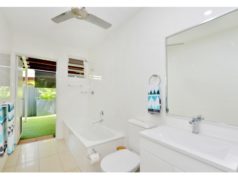 9 Oasis/4 – 8 Morning Close, Port Douglas QLD 4877