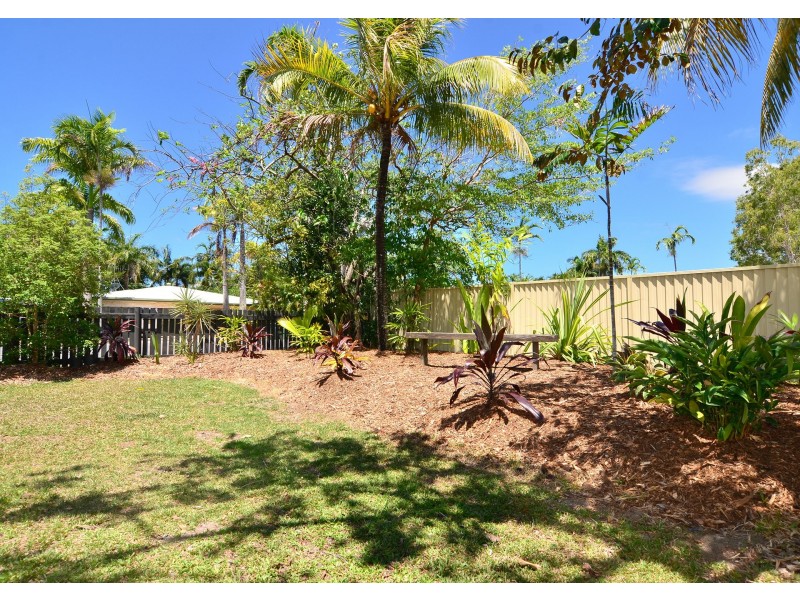 2 Hope Street, Port Douglas QLD 4877