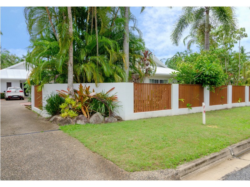 1/5 Limpet Avenue, Port Douglas QLD 4877
