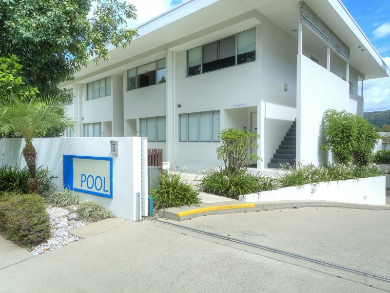 32 Pool/19-37 St Crispins Avenue, Port Douglas QLD 4877