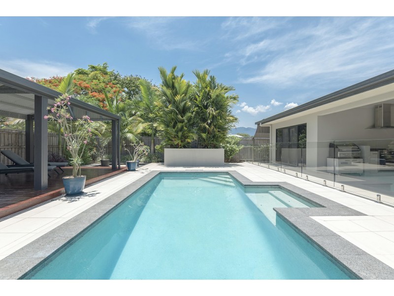 4 Ocean Avenue, Cooya Beach QLD 4873