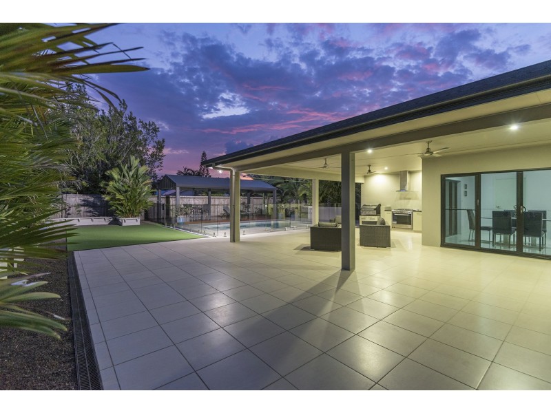 4 Ocean Avenue, Cooya Beach QLD 4873