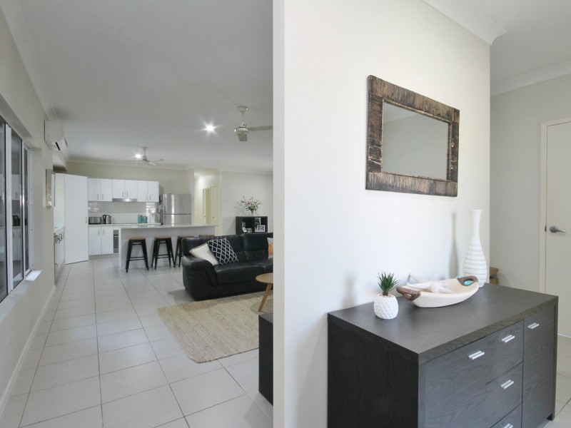 4 Yiki Street, Port Douglas QLD 4877