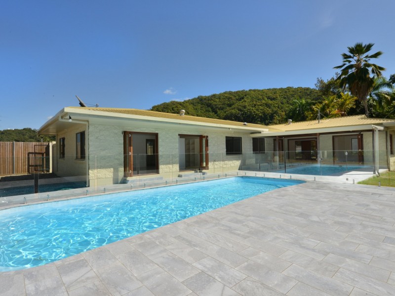 1180 Mossman Daintree Road, Rocky Point QLD 4873