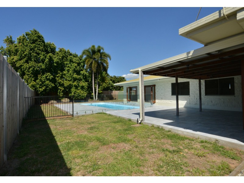 1180 Mossman Daintree Road, Rocky Point QLD 4873