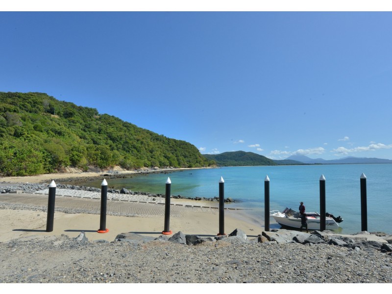 1180 Mossman Daintree Road, Rocky Point QLD 4873