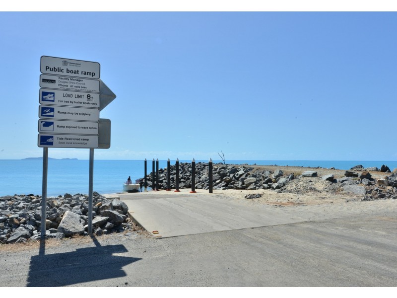 1180 Mossman Daintree Road, Rocky Point QLD 4873