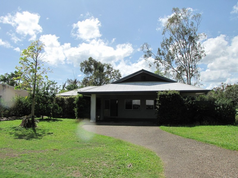 8 Hope Street, Port Douglas QLD 4877