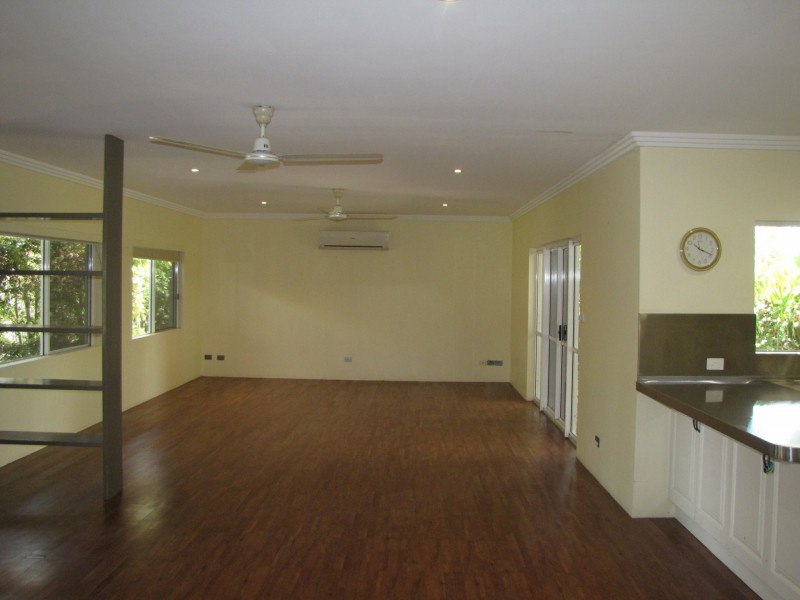 8 Hope Street, Port Douglas QLD 4877