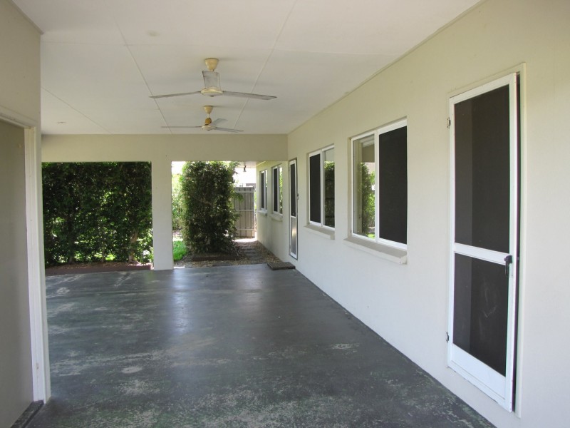 8 Hope Street, Port Douglas QLD 4877