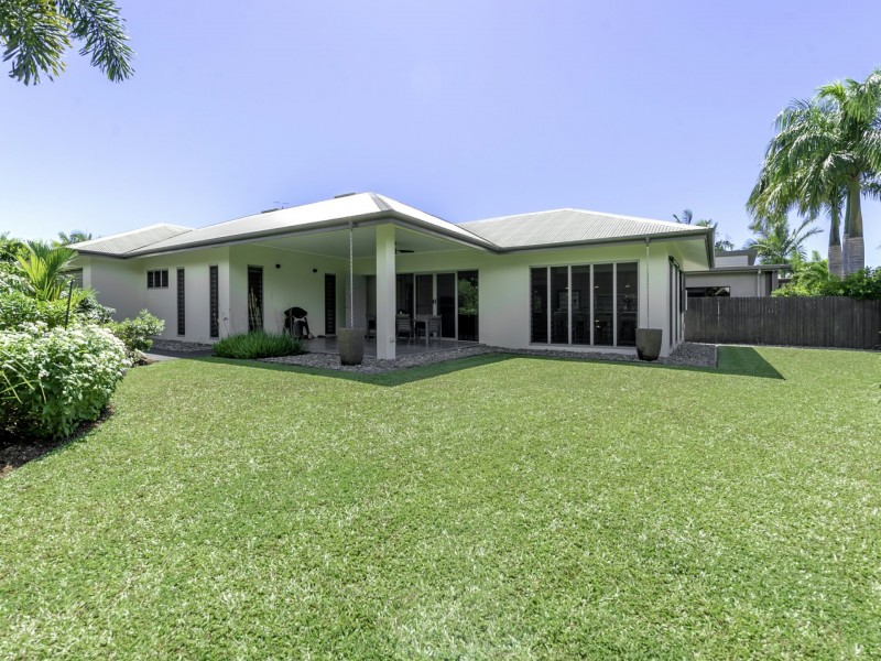 5 Sandpiper Street, Port Douglas QLD 4877