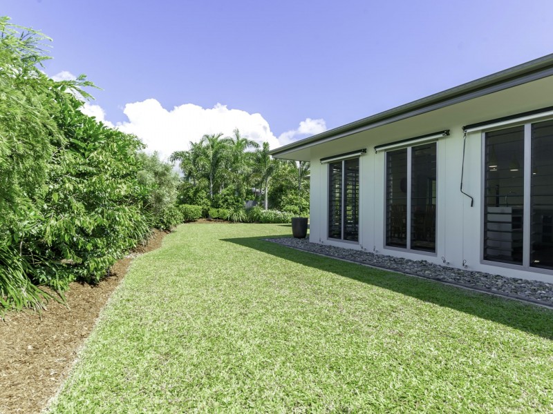 5 Sandpiper Street, Port Douglas QLD 4877