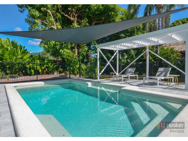 16 Ribbon Avenue, Port Douglas QLD 4877