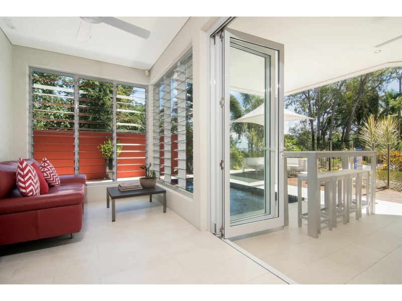 30 Oak Street, Oak Beach, Port Douglas QLD 4877