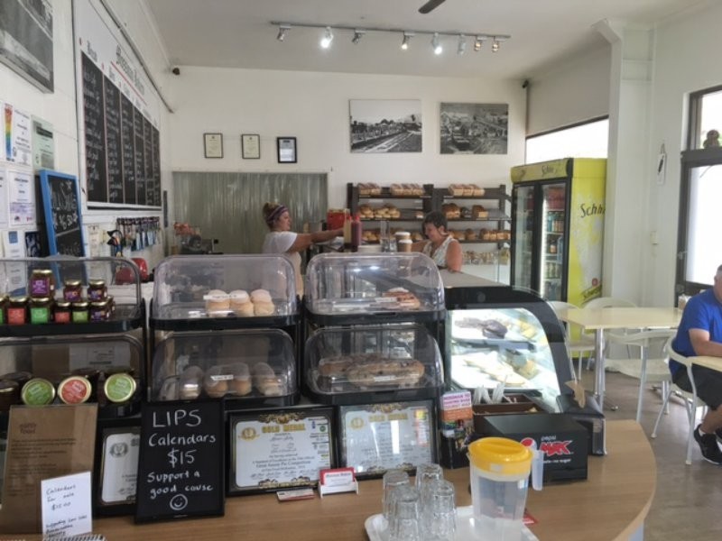 Mossman Bakery/37 Front Street, Mossman QLD 4873