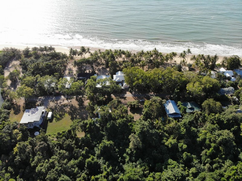 22 Oak Street, Oak Beach QLD 4877